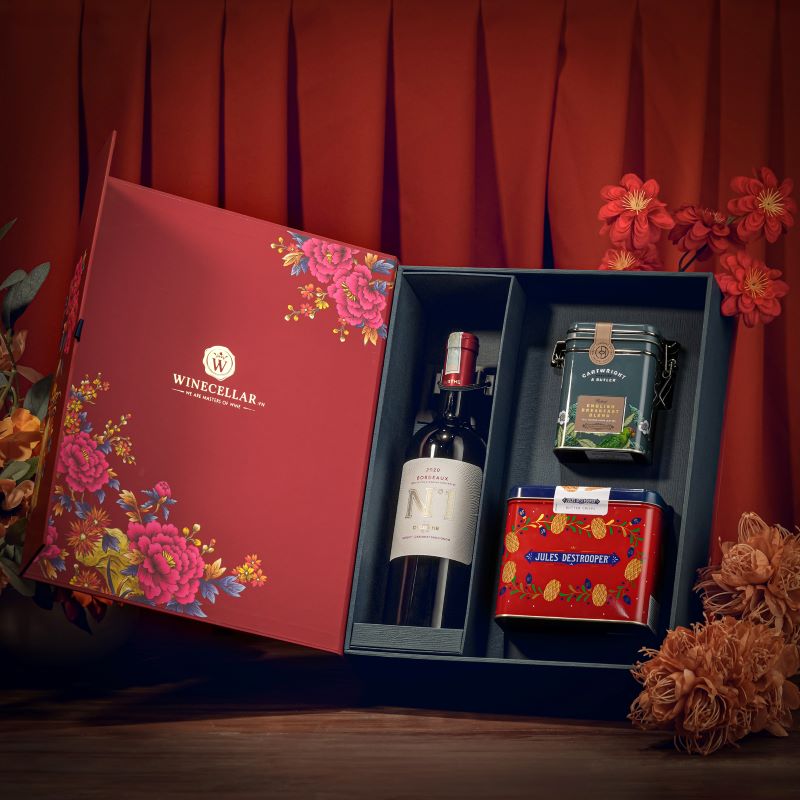 Hộp quà Tết nắp nam châm sang trọng